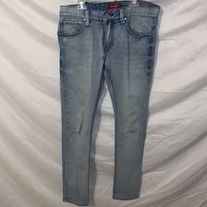 Blue guess jeans size 31/32. Medium rise skinny/scotch fit.